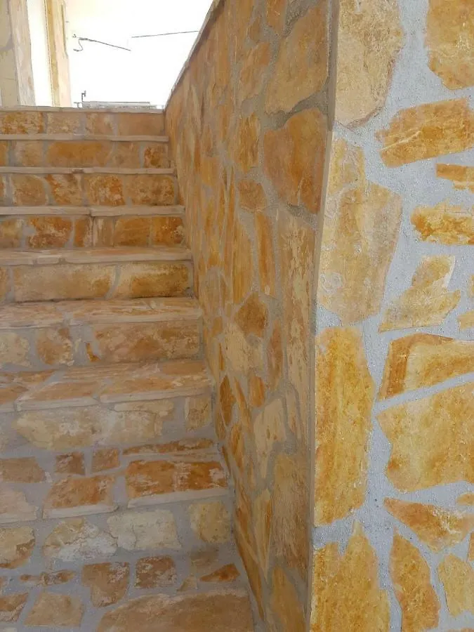 Apartment Dijana Kastela 0*,
