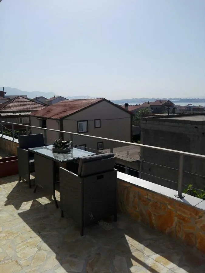 Apartment Dijana Kastela 0*,  Croatia
